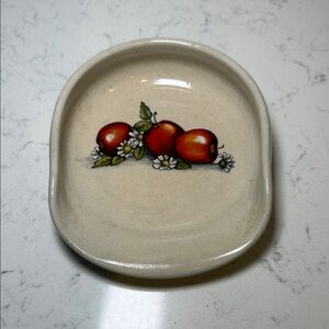Vintage SHAKER & THANGS Stoneware Pottery Spoon Rest Apples Texas Country